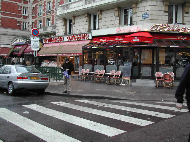 Place Maubert shops